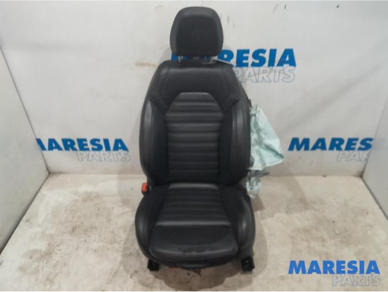 Alfa Romeo - Giulia - Stoel links