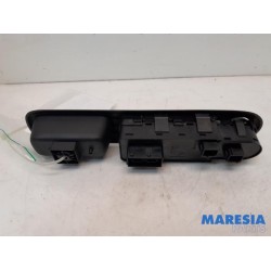 Peugeot - 3008 - Multi-functional window switch