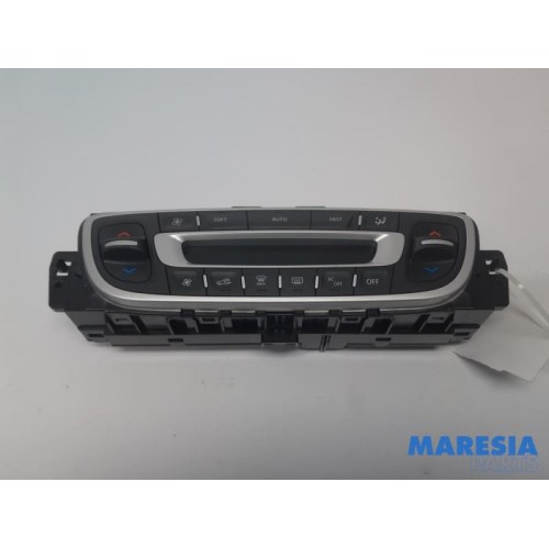 Renault - Scenic - Heater control panel