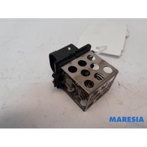 Renault - Scenic - Cooling fan resistor