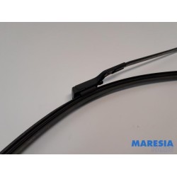 Peugeot - 3008 - Front wiper arm