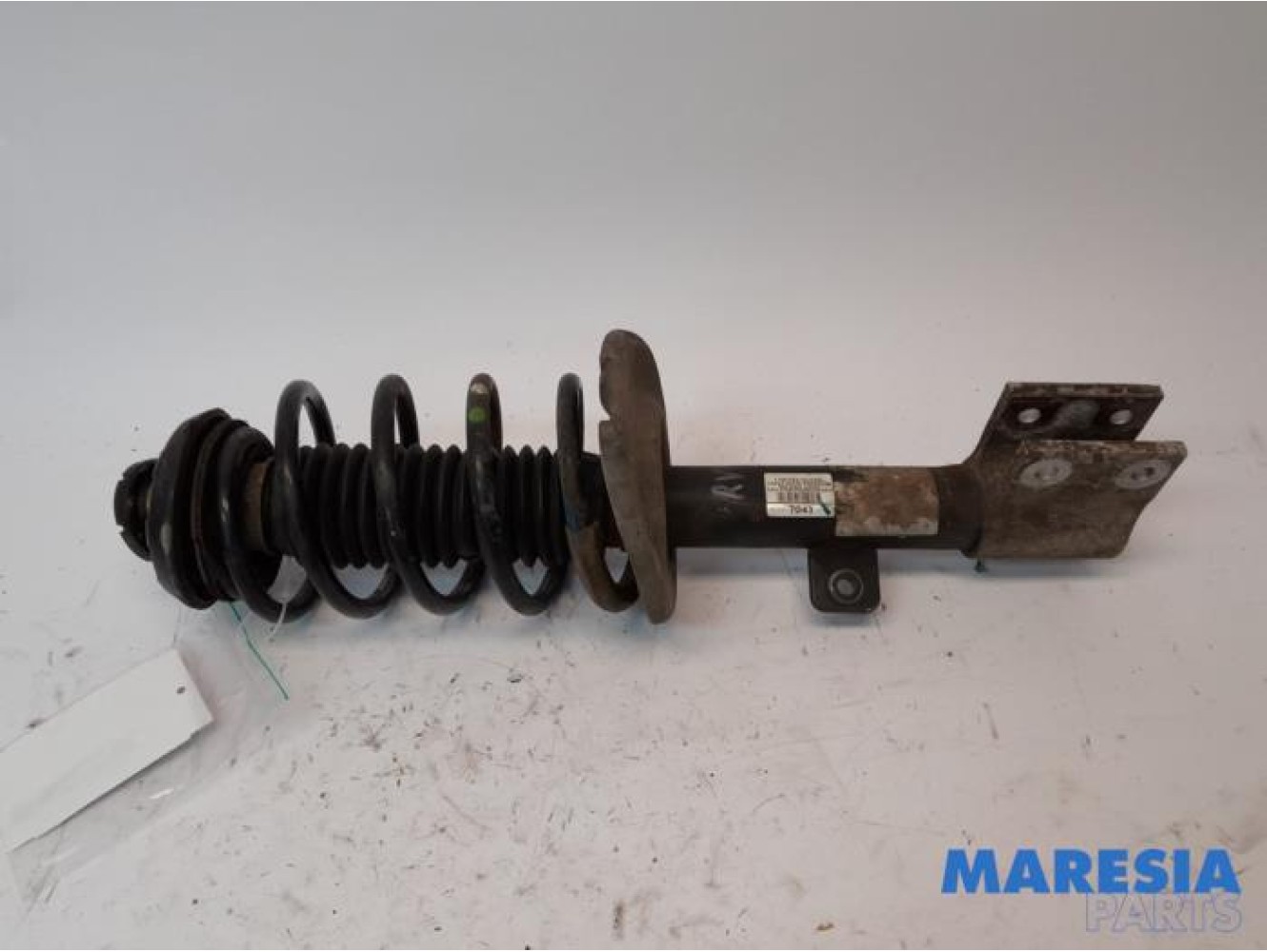 Peugeot - 3008 - Front shock absorber rod, right