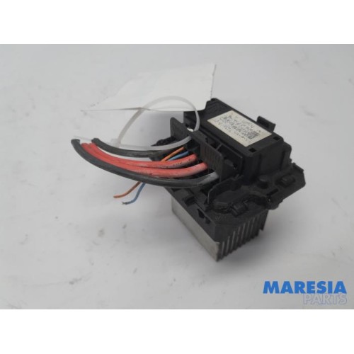 Renault - Scenic - Heater resistor