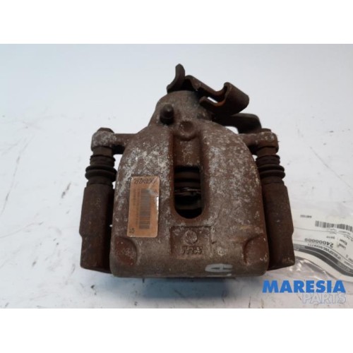 Peugeot - 3008 - Bremszange links hinten