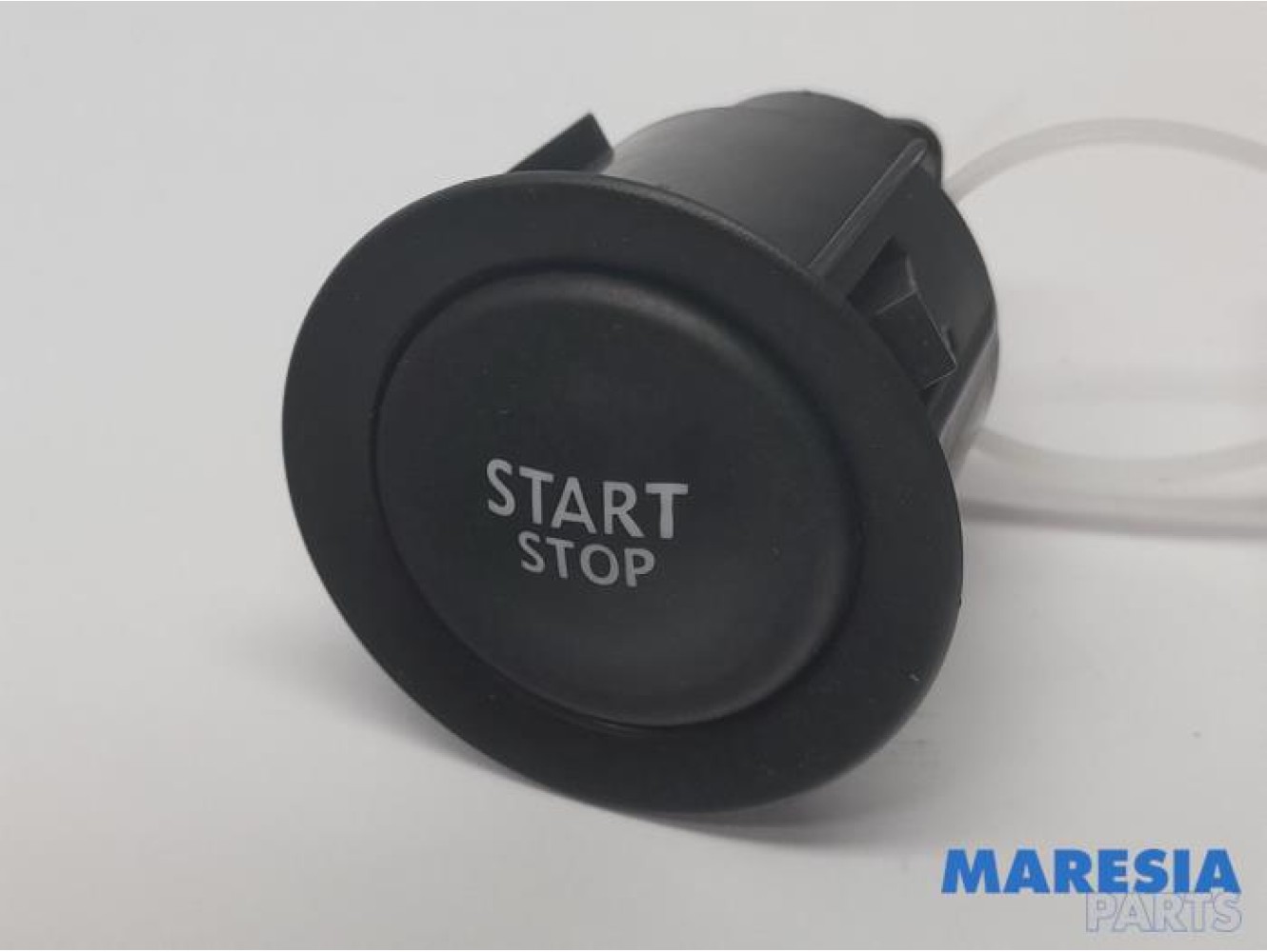 Renault - Scenic - Start/stop switch