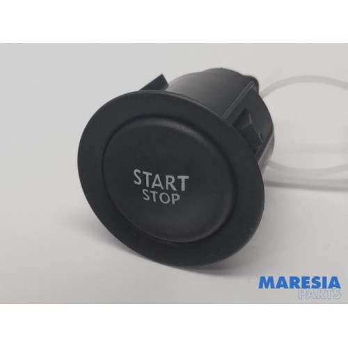 Renault - Scenic - Start/stop switch