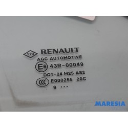 Renault - Scenic - Vitre triangulaire avant droite