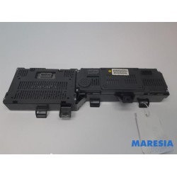 Renault - Scenic - Instrument panel