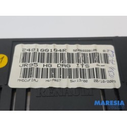 Renault - Scenic - Instrument panel