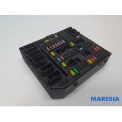 Renault - Scenic - Fuse box