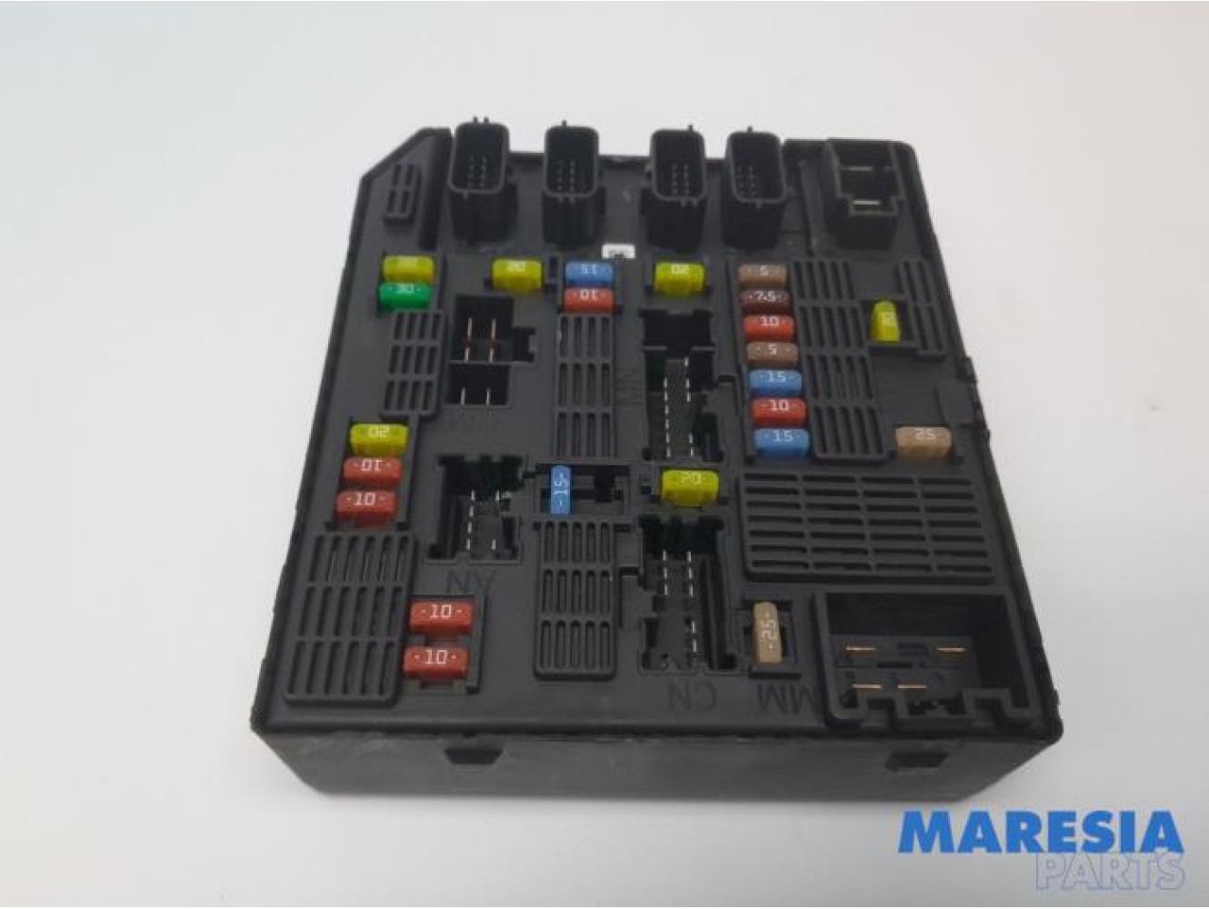 Renault - Scenic - Fuse box