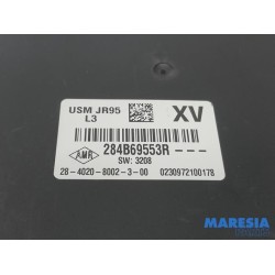 Renault - Scenic - Fuse box