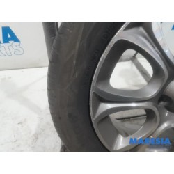 Fiat - Punto - Sportvelgenset + banden