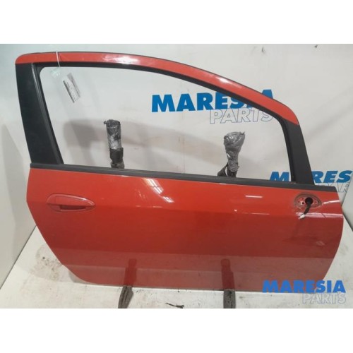 Fiat - Punto - Door 2-door, right