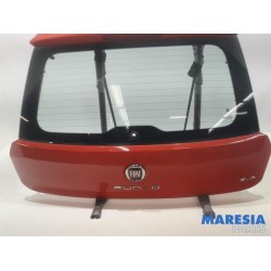Fiat - Punto - Hayon