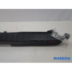 Opel - Vivaro - Rear bumper component, central