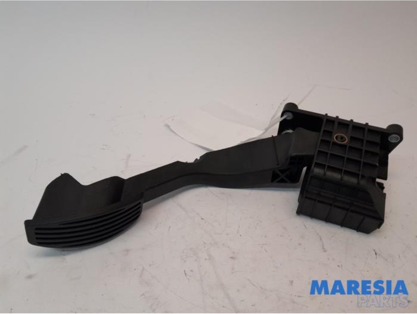 Fiat - 500 - Throttle pedal position sensor