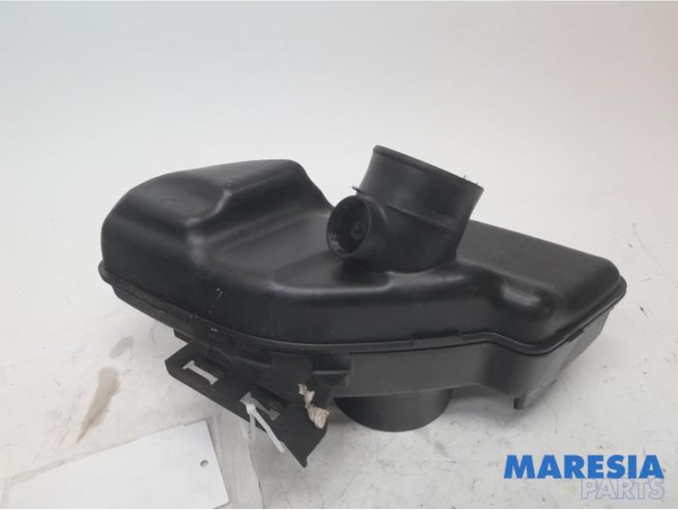 Peugeot - 3008 - Air funnel