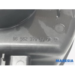 Peugeot - 3008 - Air funnel