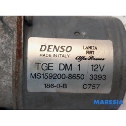 Fiat - 500 - Front wiper motor