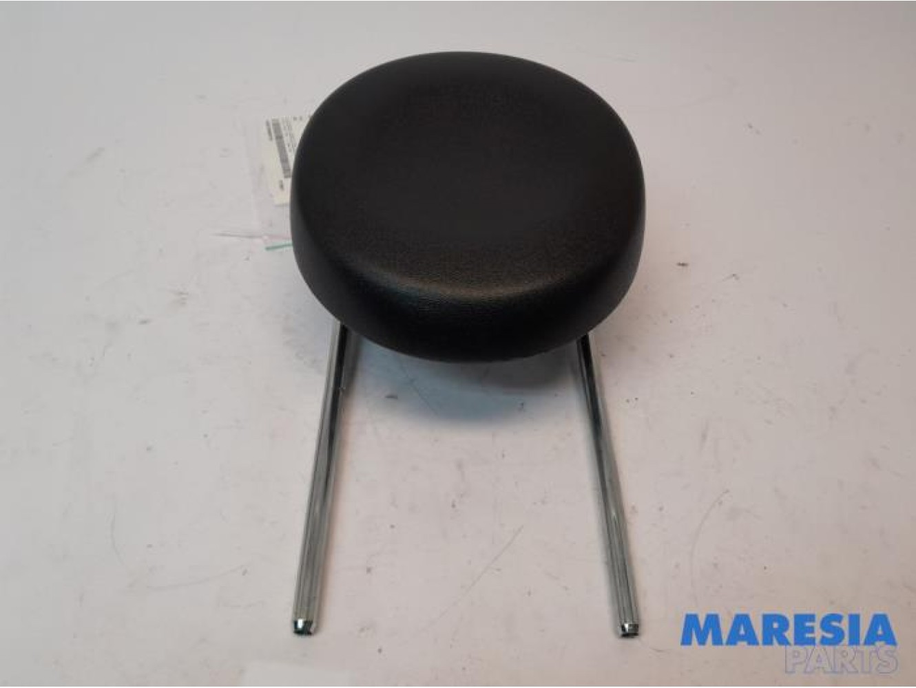 Fiat - 500 - Headrest