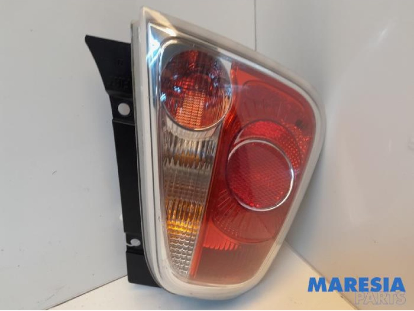 Fiat - 500 - Achterlicht links