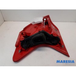 Peugeot - 3008 - Taillight, right