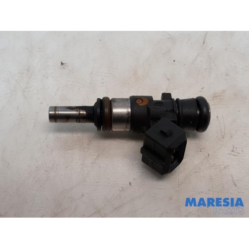 Renault - Megane - Injector (petrol injection)