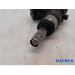 Renault - Megane - Injector (petrol injection)