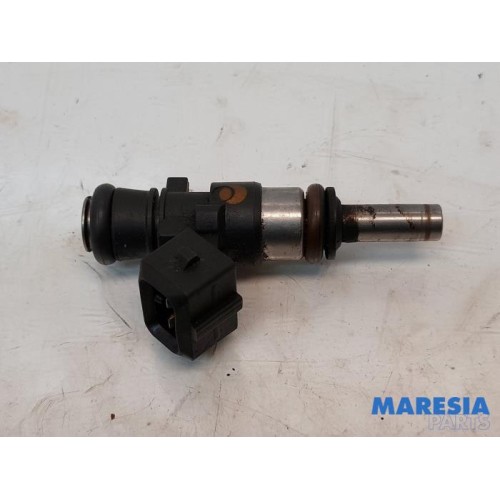 Renault - Megane - Injector (petrol injection)