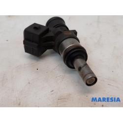 Renault - Megane - Injector (petrol injection)