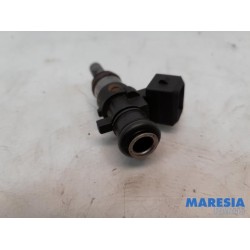 Renault - Megane - Injector (petrol injection)