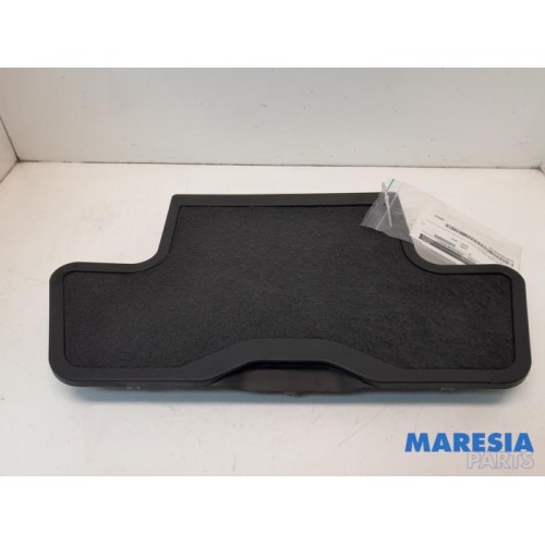 Peugeot - 3008 - Carpet