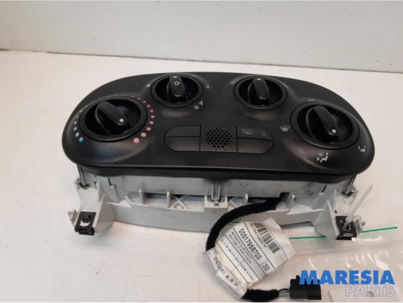 Fiat - 500 - Heater control panel