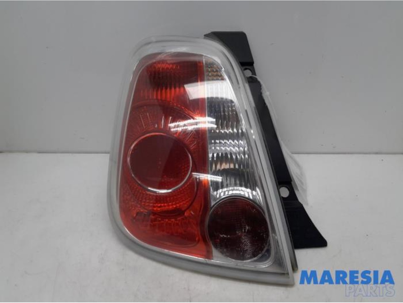 Fiat - 500 - Taillight, left