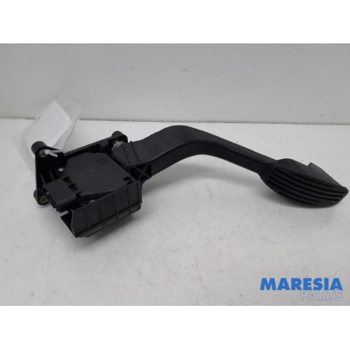 Fiat - 500 - Throttle pedal position sensor