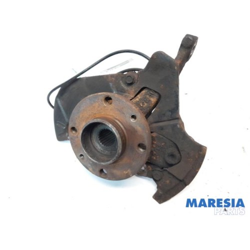 Fiat - 500 - Achsschenkel links vorne