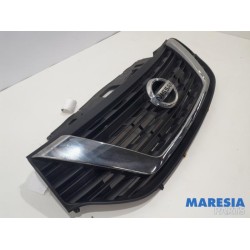 Nissan - NV300 - Grille