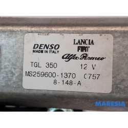 Fiat - 500 - Rear wiper motor