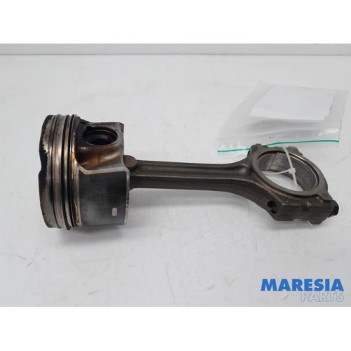 Renault - Megane - Piston