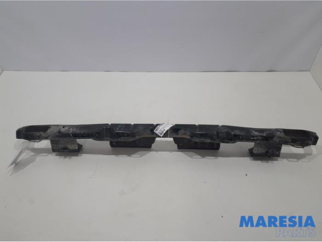 Nissan - NV300 - Rear bumper frame