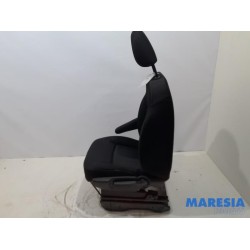 Nissan - NV300 - Sitz links