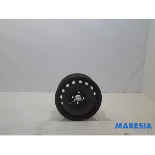 Fiat - Punto - Wheel