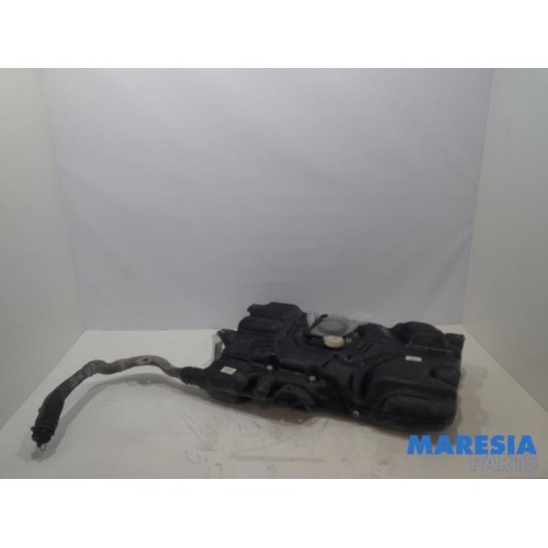 Nissan - NV300 - Tank