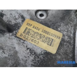 Renault - Megane - Couvercle de distribution