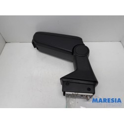 Alfa Romeo - Mito - Armrest