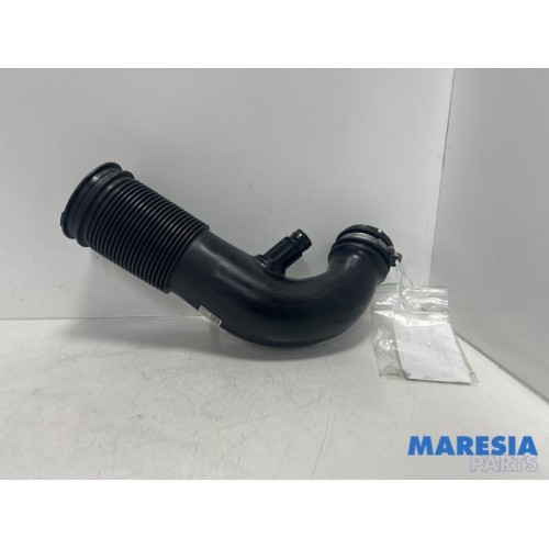 Alfa Romeo - Giulia - Air intake hose