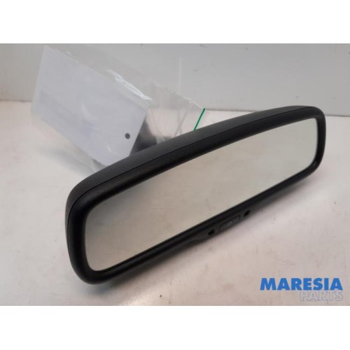Alfa Romeo - Giulia - Rear view mirror