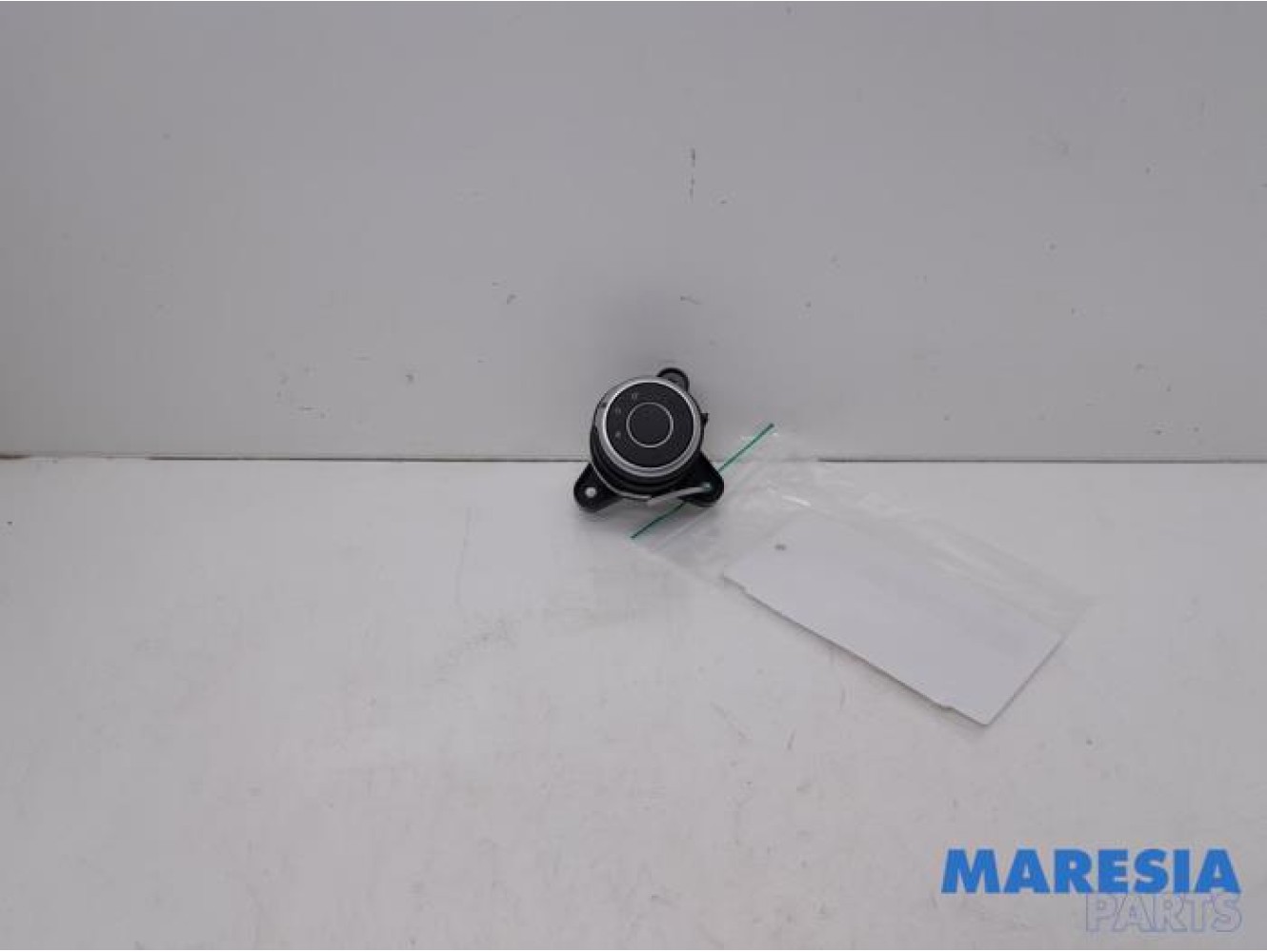 Alfa Romeo - Giulia - Position switch automatic gearbox