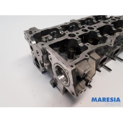 Renault - Master - Cylinder head